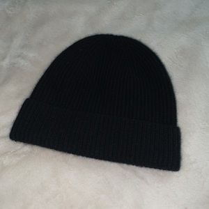 (3/$45) NWOT Aritzia Cashmere Beanie